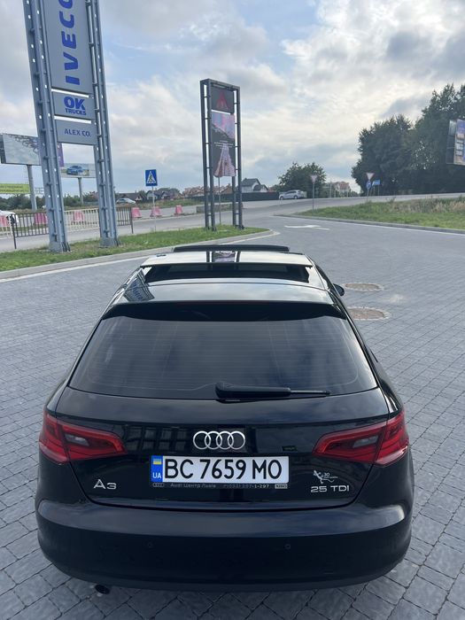 Ауді а3, 2015 року, продаж