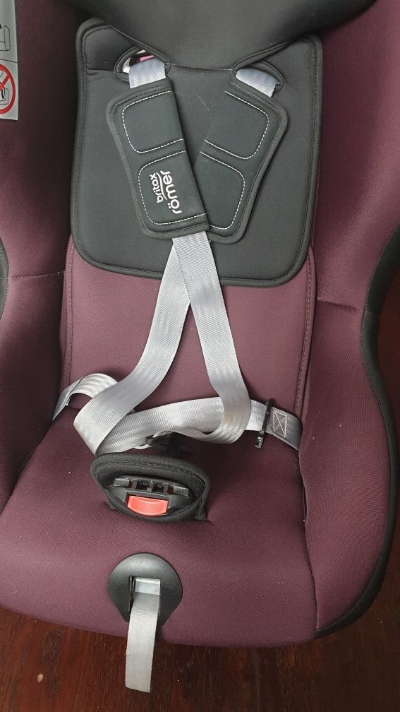 Fotelik tyłem do kierunku jazdy, britax max Way plus