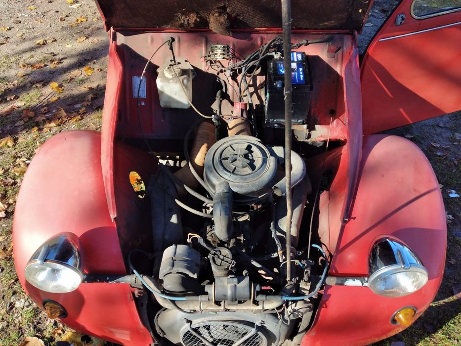Sprzedam Citroena 2CV do dokonczenia renowacji