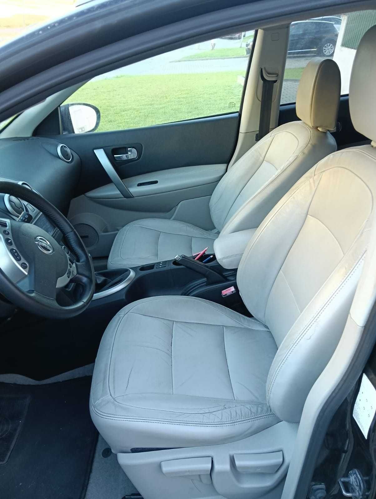 Nissan Qashqai +2 1.5 dCi Tekna Premium 17