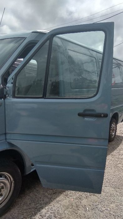 Двери Дверка Передняя Правая Левая Mercedes Sprinter Volkswagen LT ЛТ