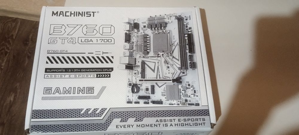 Материнська плата b760 gt4