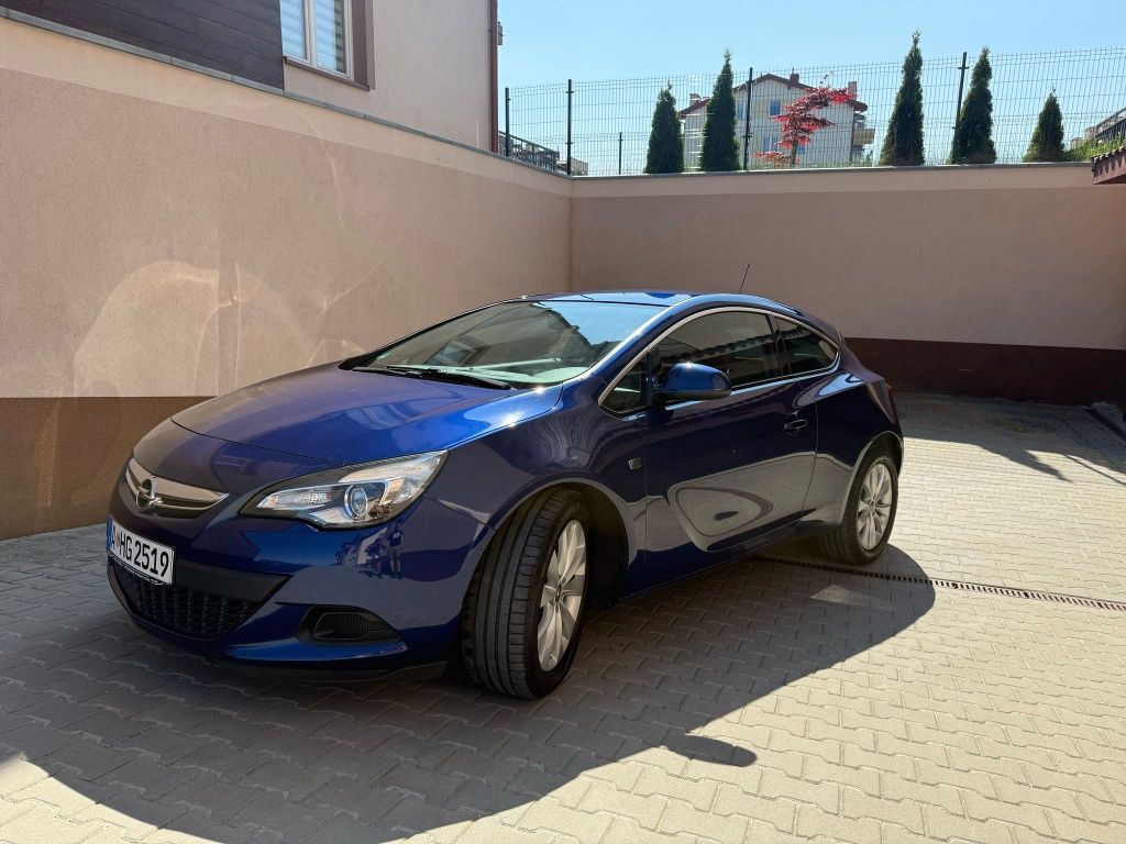 Opal Astra GTC 1.4 turbo