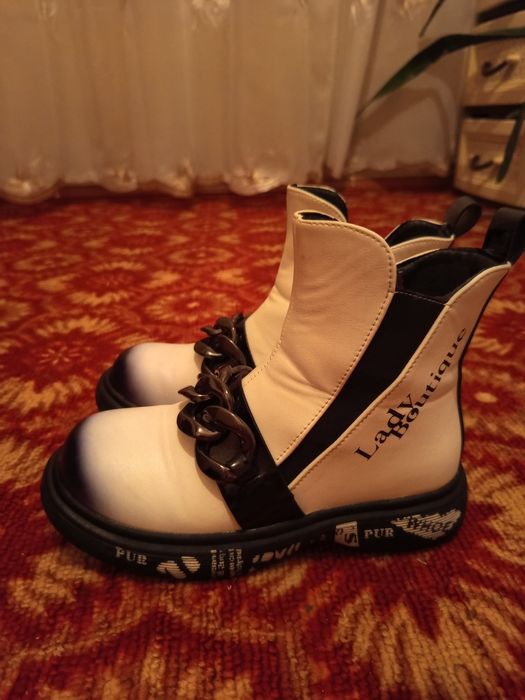 Деми ботиночки 33 розмір