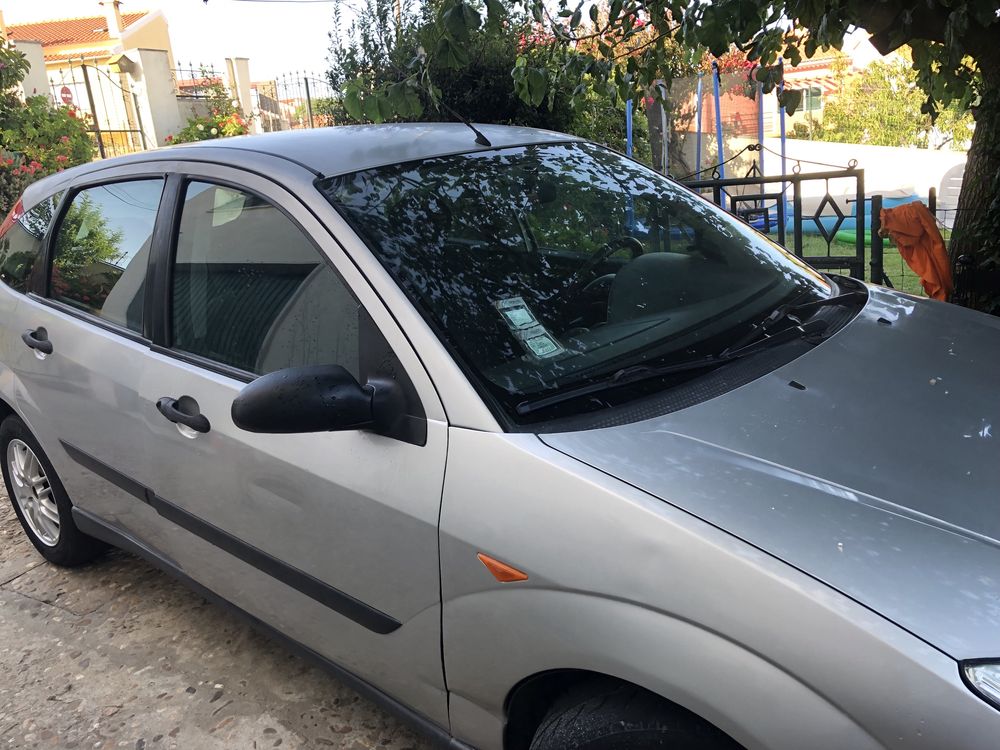 Ford focus cinza