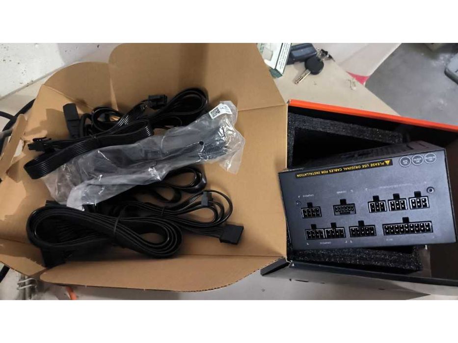 Блок живлення Gigabyte 550 750 850 1000 1600 Вт