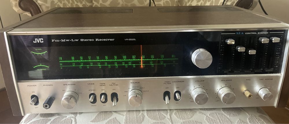 JVC Receiver VR 5525L