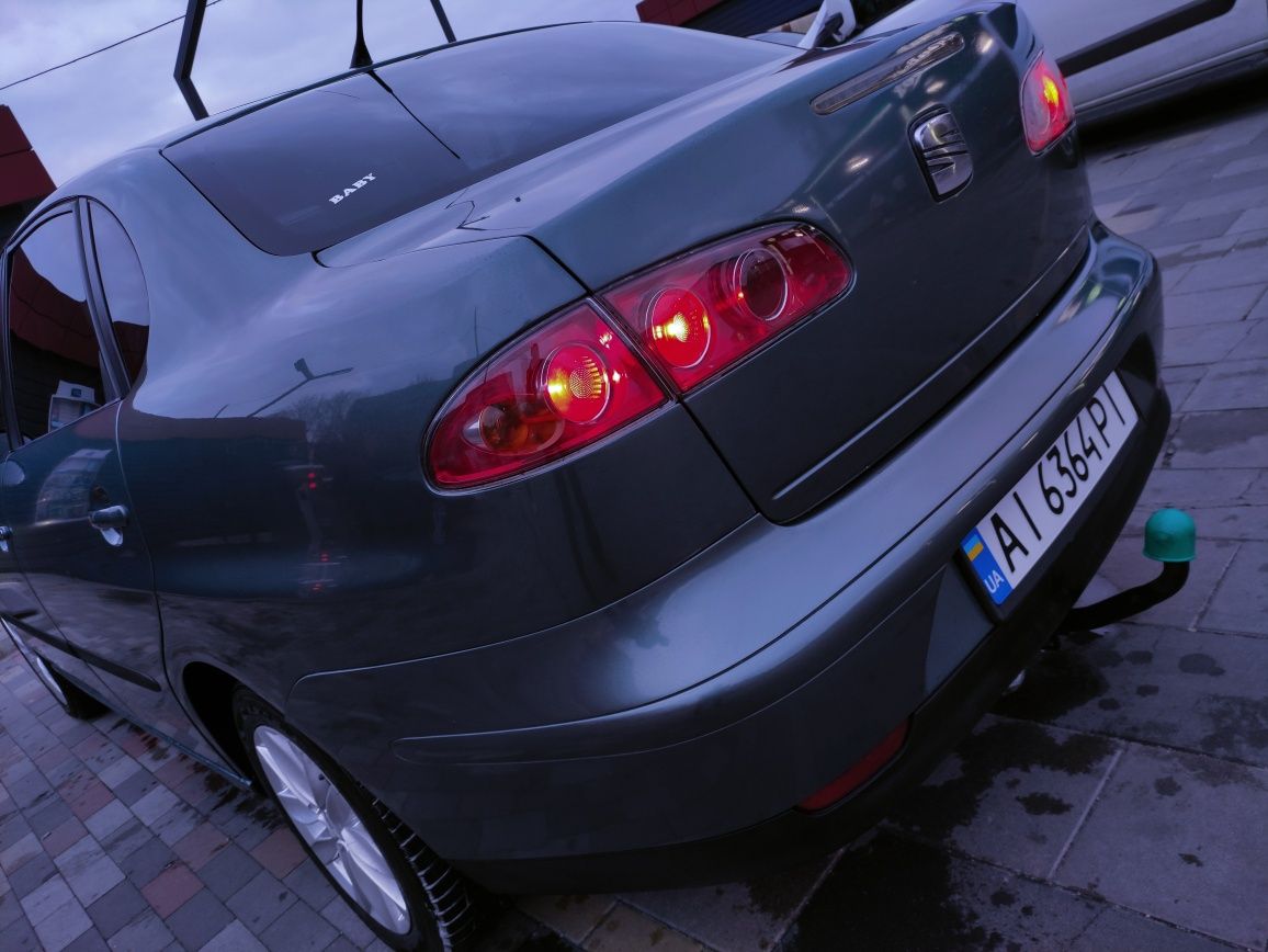 Хороший Seat Cordoba 1.4 Г/Б. 2005р.в. Обслужений. Люб.оформл.