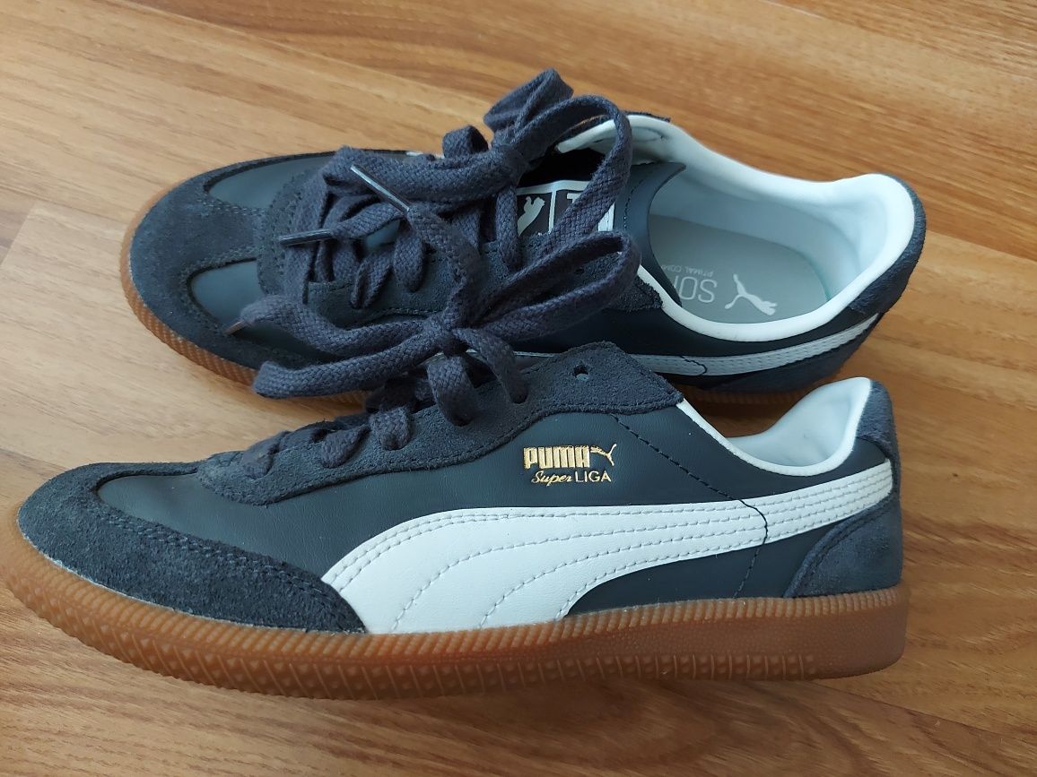 Кроссовки Puma размер 35 размер стелька 23 см.