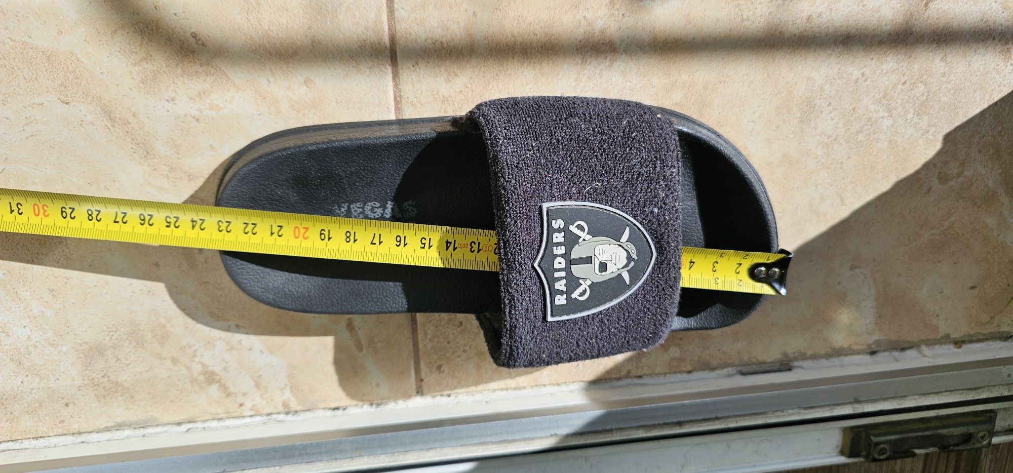 Klapki damskie Las Vegas RAIDERS rozmiar 37 wkładka 23cm