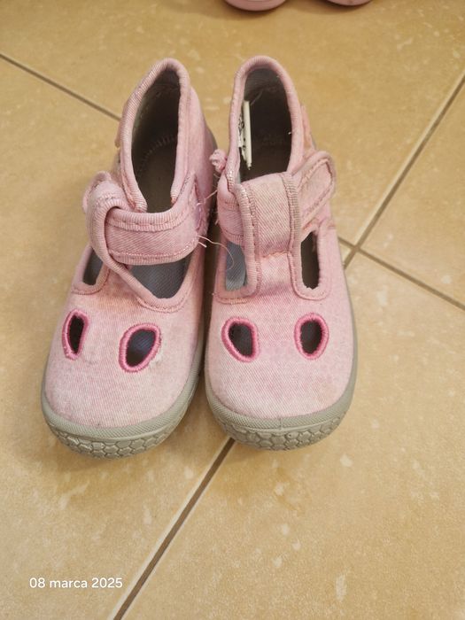 Kapcie befado rozmiar 24