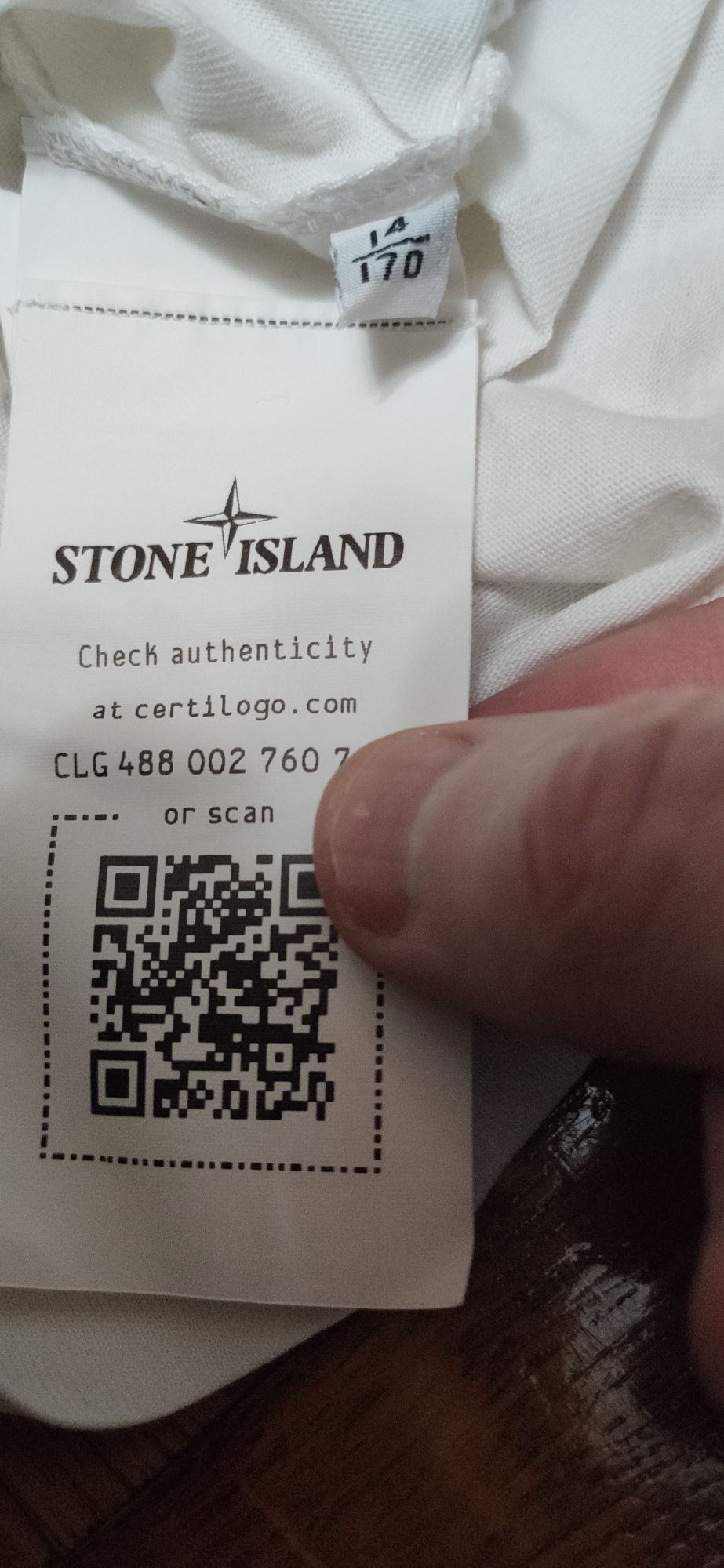 Koszulka t-shirt  Stone Island biała z czarnym logo z bawełny Jersey