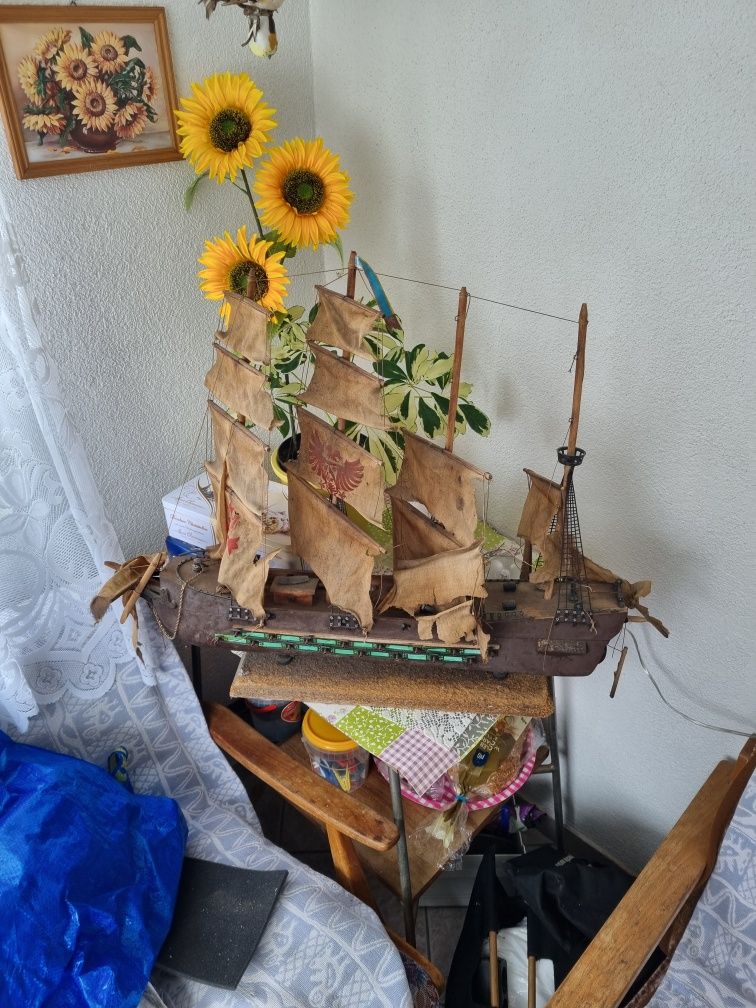 Statek model ręcznie robione do odnowy renowacji dla majsterkowicza