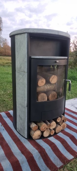 Kominek wolnostojacy 9 Kw. Możliwość wysyłki  !
