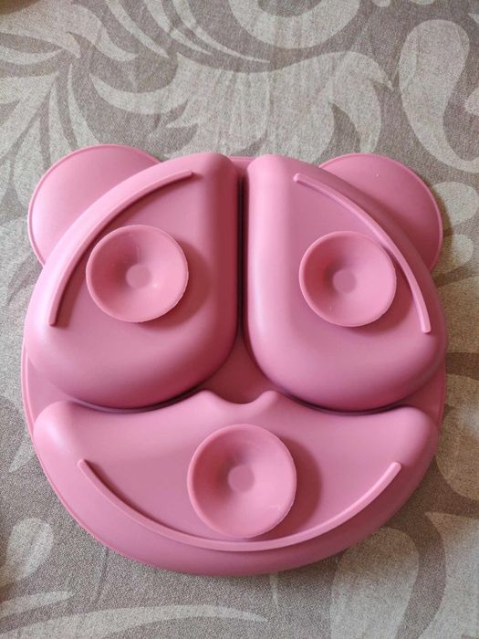 prato de silicone é o produto ideal para as primeiras refeições do seu