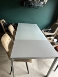 Stół jadalniany rozkladany aluminium szkło