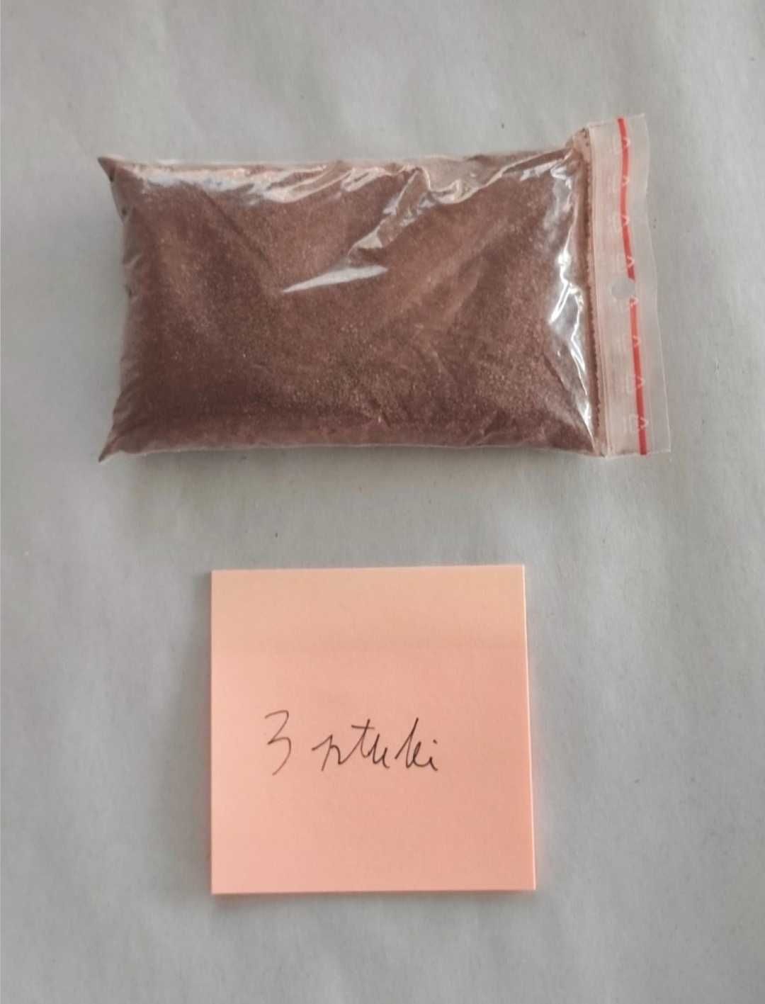 Absorbent wilgoci, ziemia okrzemkowa i glina