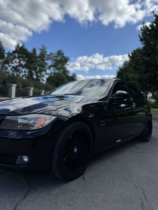 BMW e90, 3.0i, 2011p