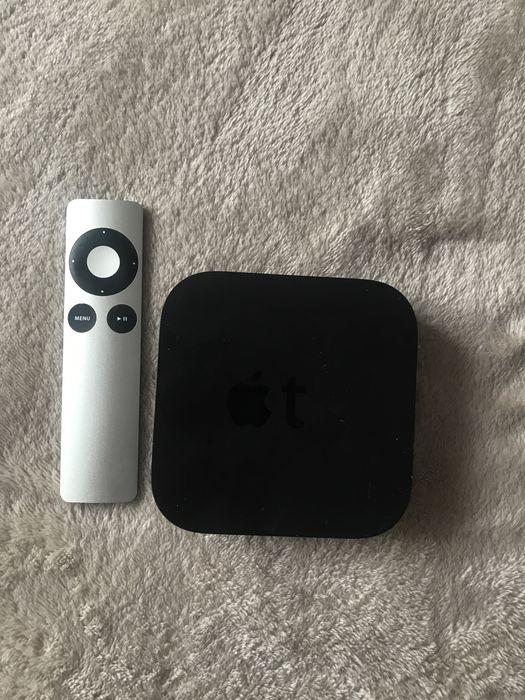 Apple TV z pilotem