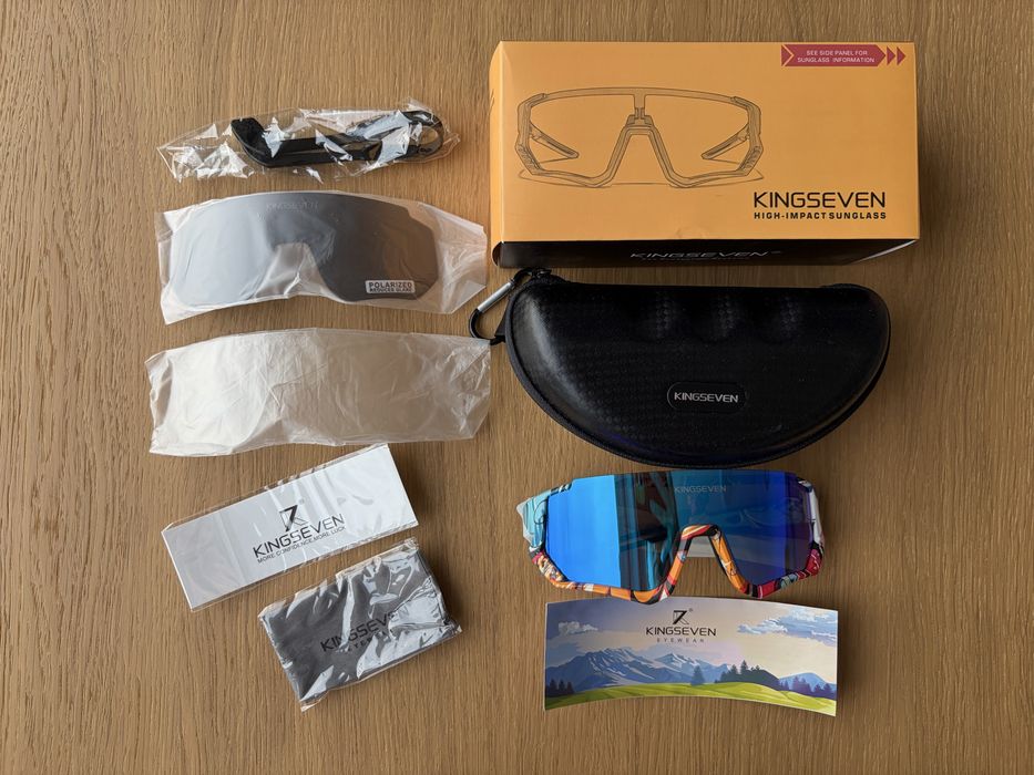 Okulary sportowe KINGSEVEN z wymiennymi szkłami, etui i akcesoriami