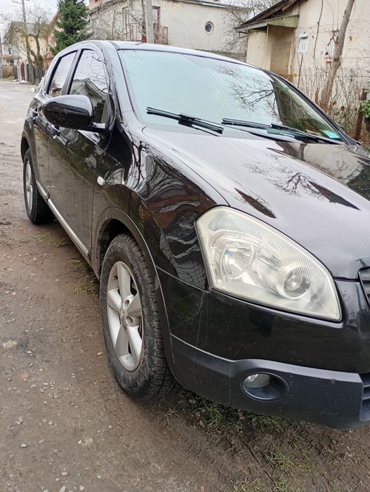 Продам автомобіль в хорошому стані деталі по телефону