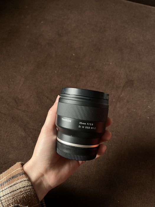 Обʼєктив Tamron AF 35mm f/2.8 байонет sony E