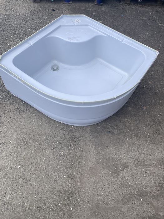 Brodzik z siedziskiem wysoki 90x90x45 Sensea