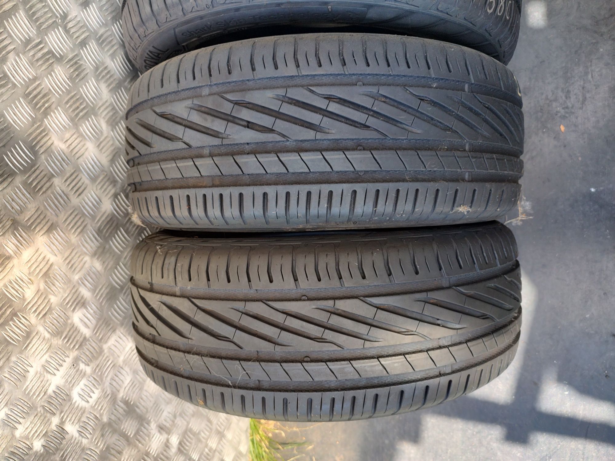 215/55/17Uniroyal Rainsport 5 2023r.!