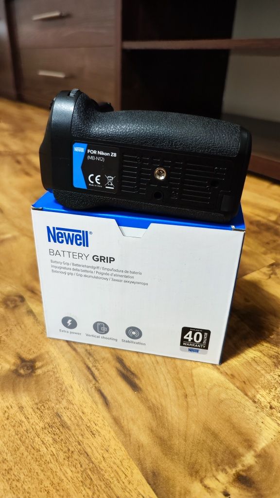 Grip Newell MB-N12 do Nikon Z8