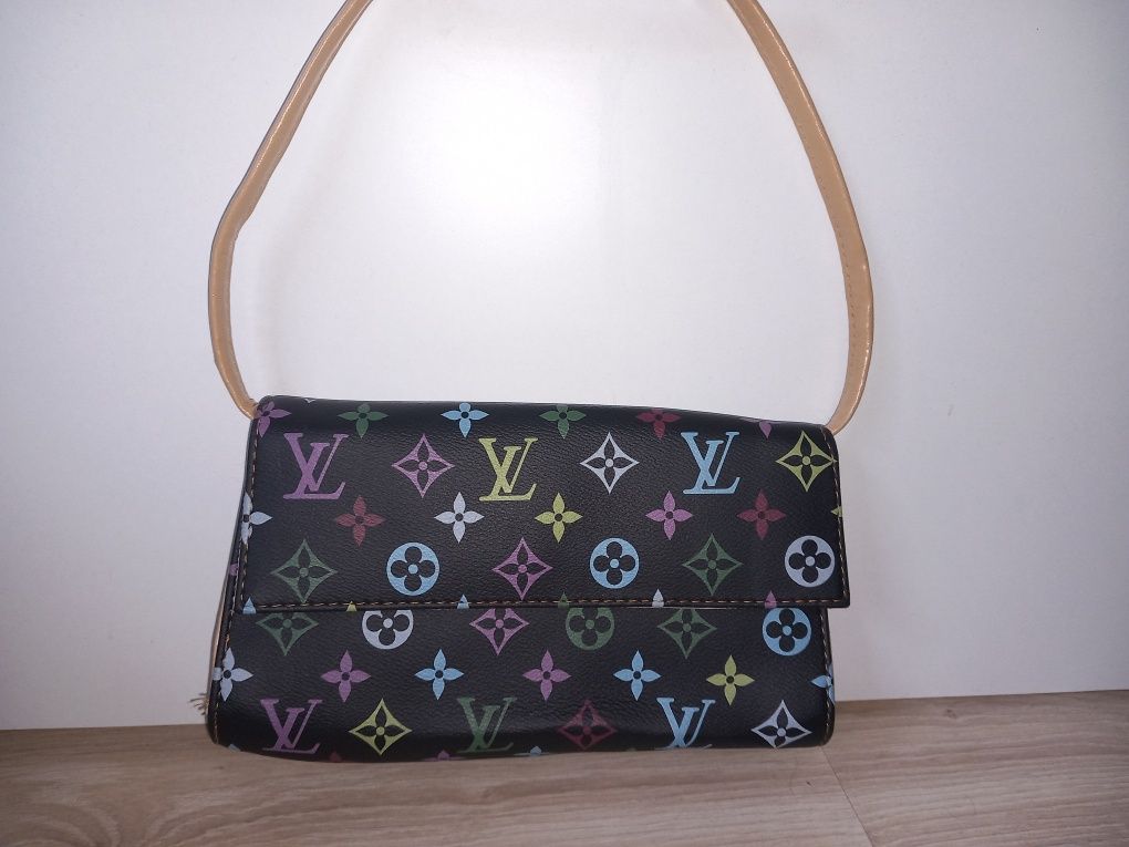 Louis vuitton mała torwbka do ręki