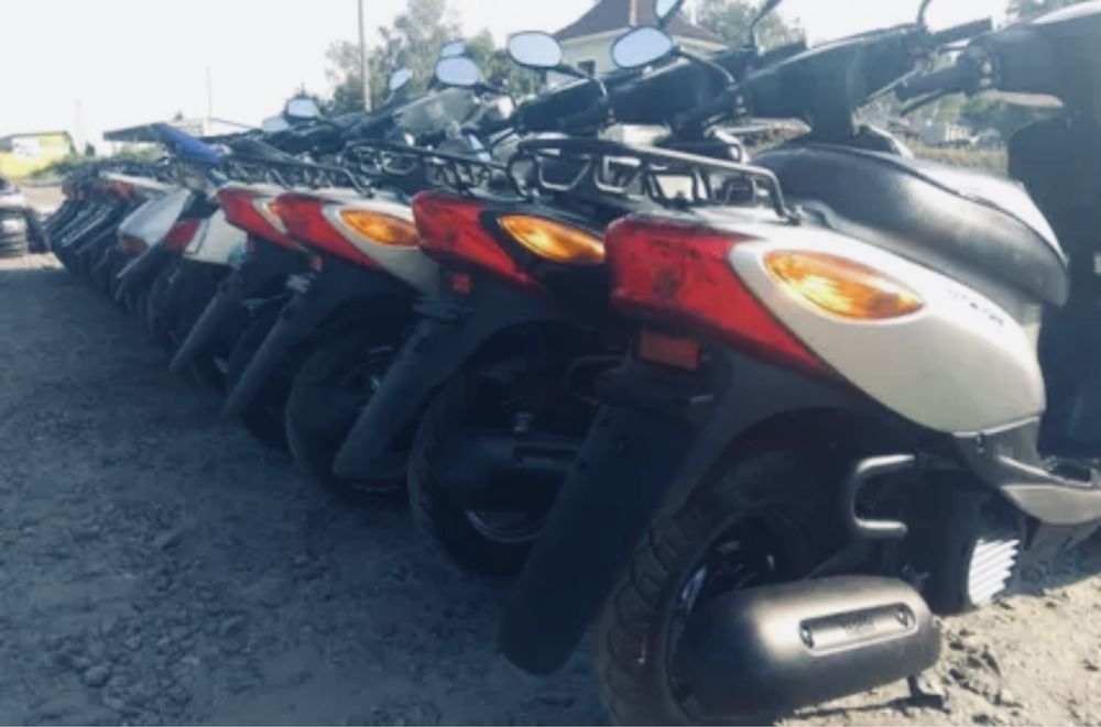 З контейнера Honda Dio