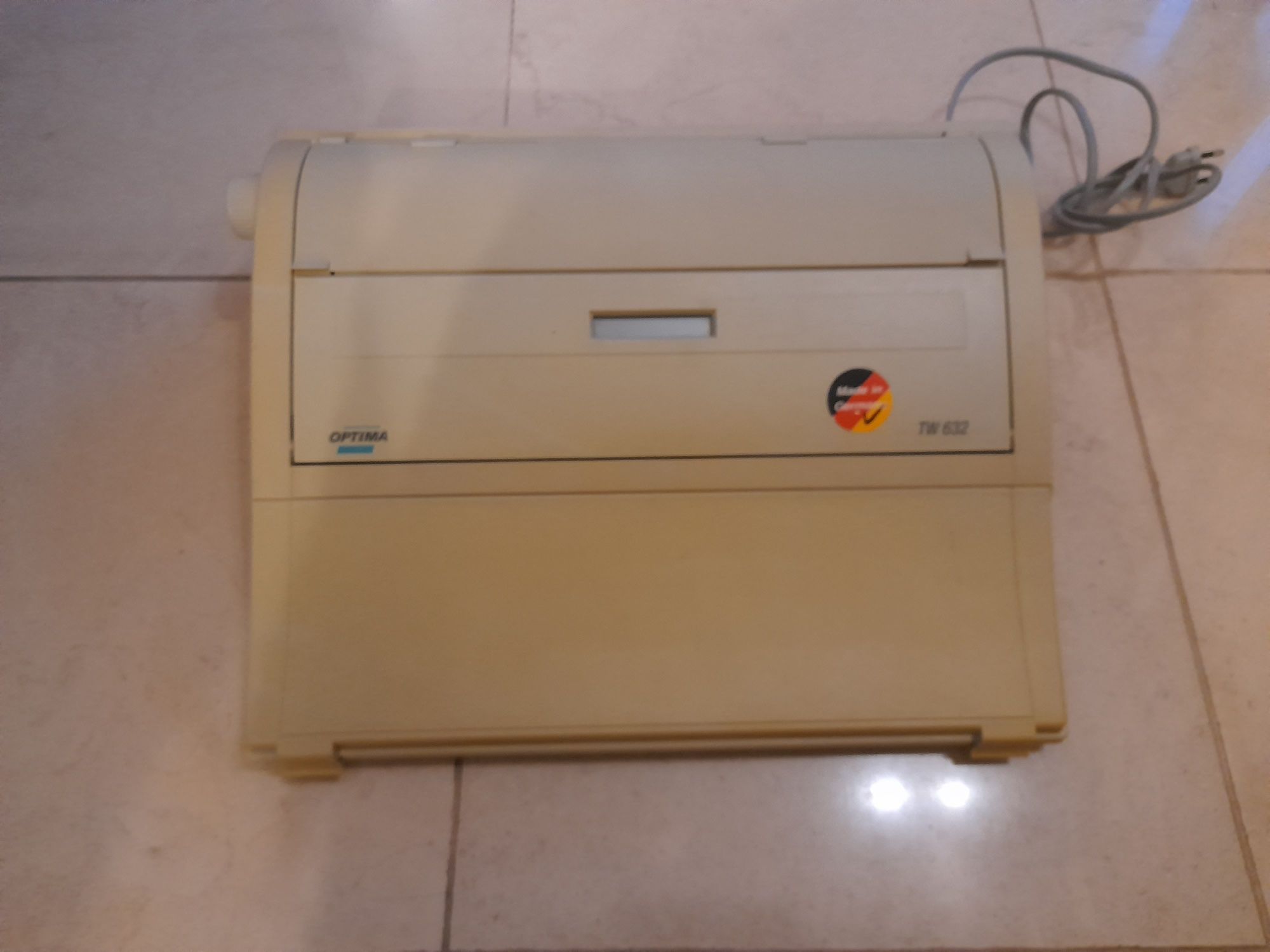 Máquina escrever optima tw632