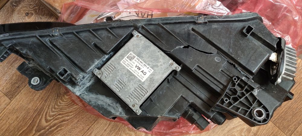 Фара ліва Шкода Октавія а7