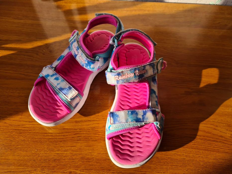 Продам дитячі  сандалі Skechers "Reinbow Racer"