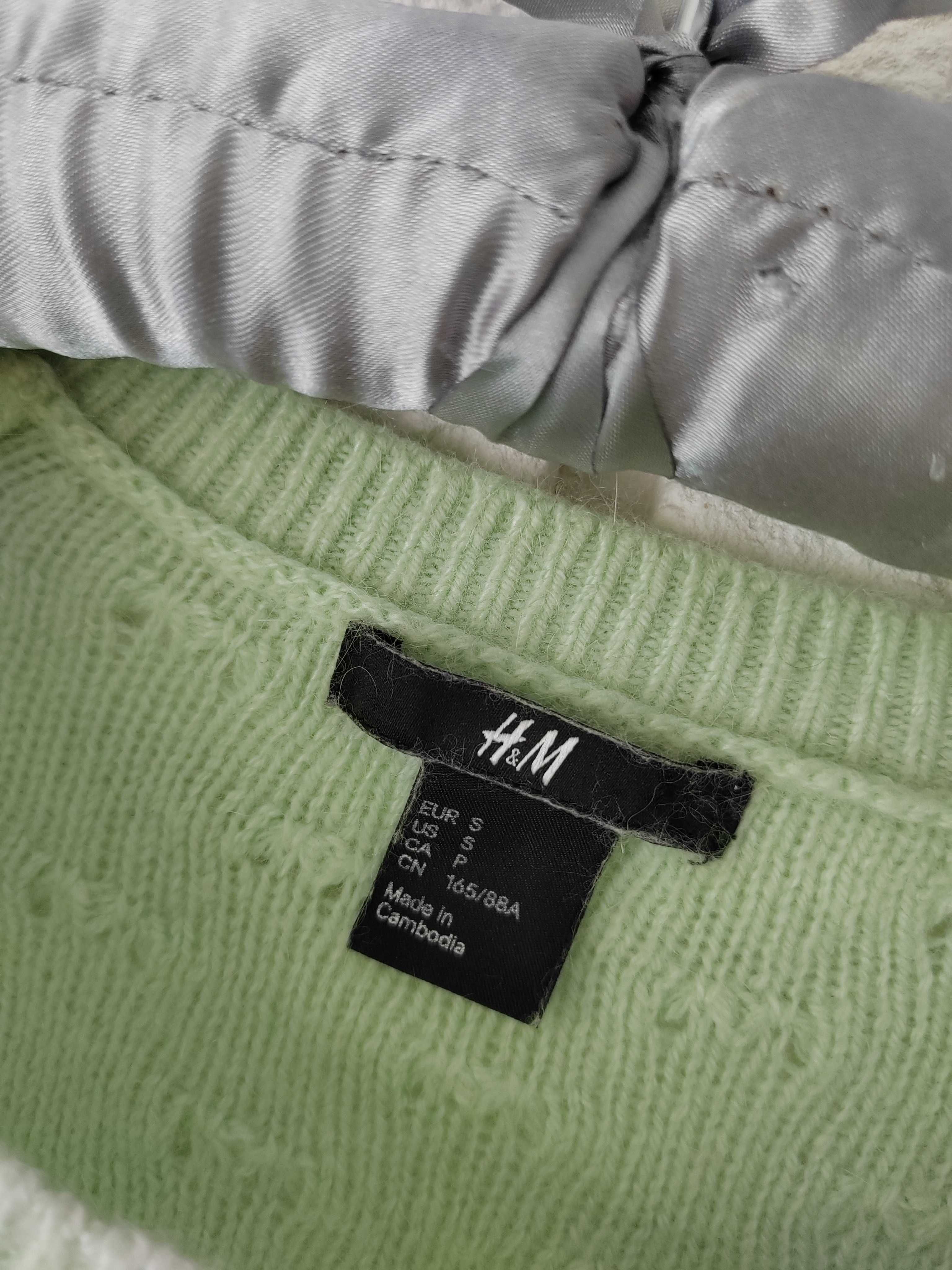 Pastelowy zielony sweterek H&M miętowy pistacjowy