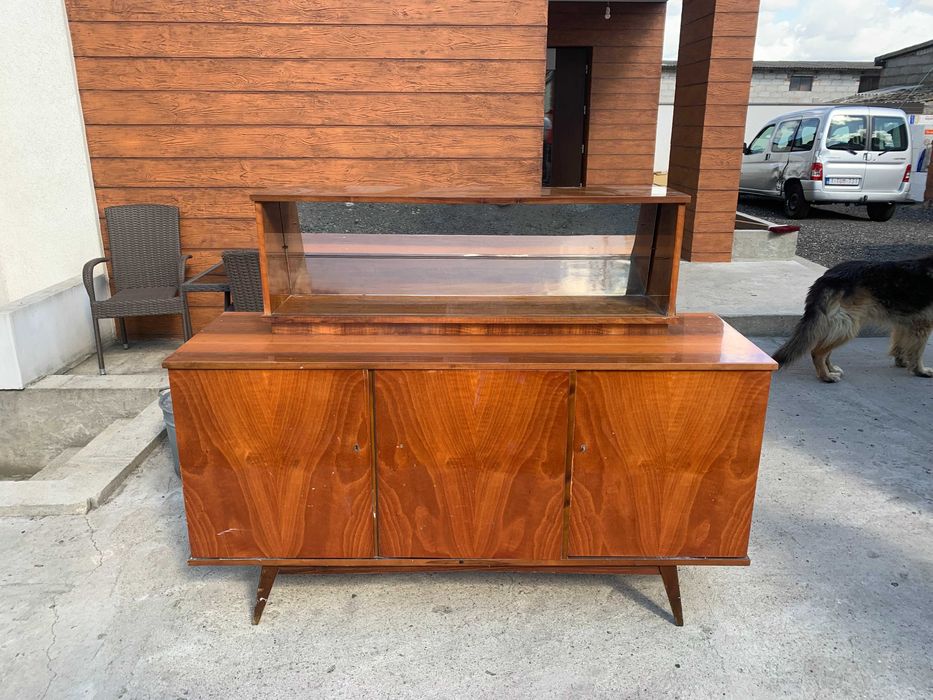 Komoda/Kredens z PRL, połysk, z nadstawka, antyk