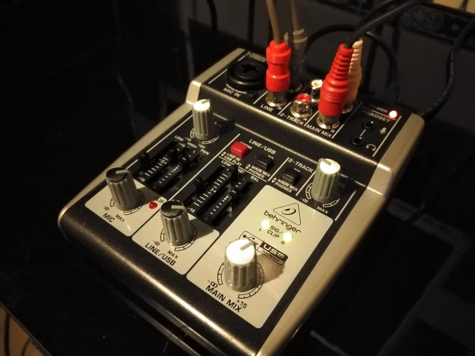 Mesa de mistura behringer Mod Xenix 302 USB