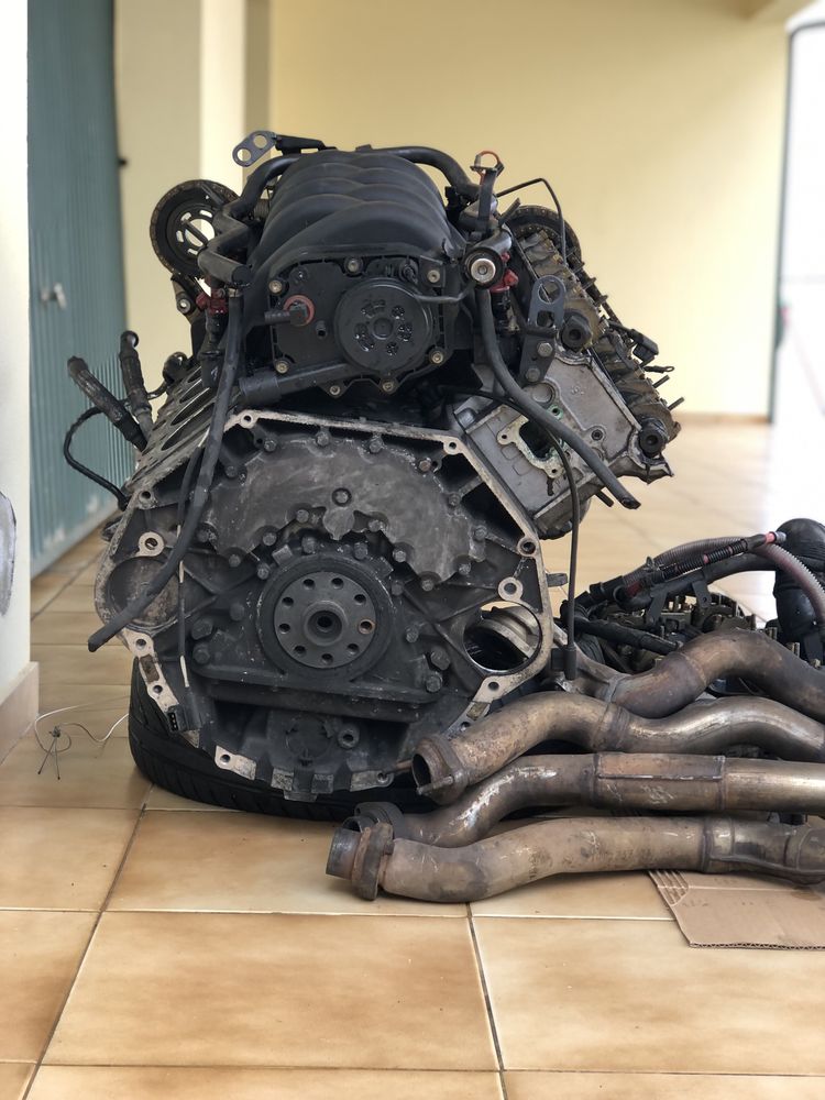 Motor V8 - BMW 3.0i M60b30