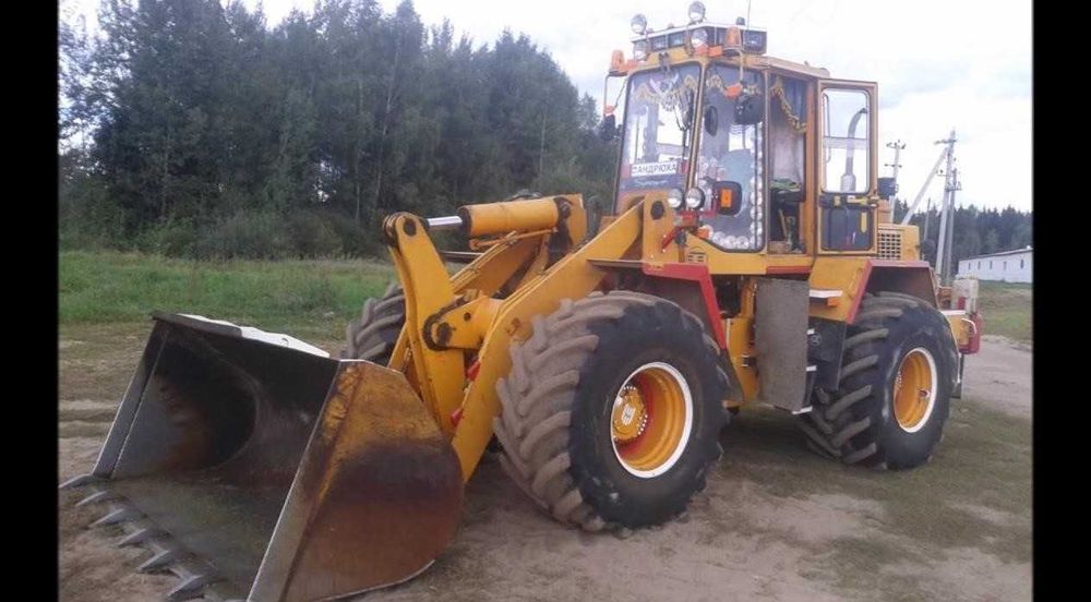 Оренда, екскаватор самоскид / навантажувач автовишка