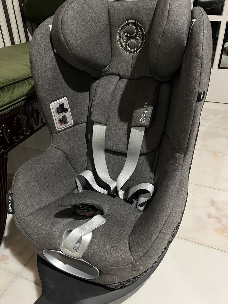Cadeira auto bebé Cybex Platinium Sirona Zi i-Size
