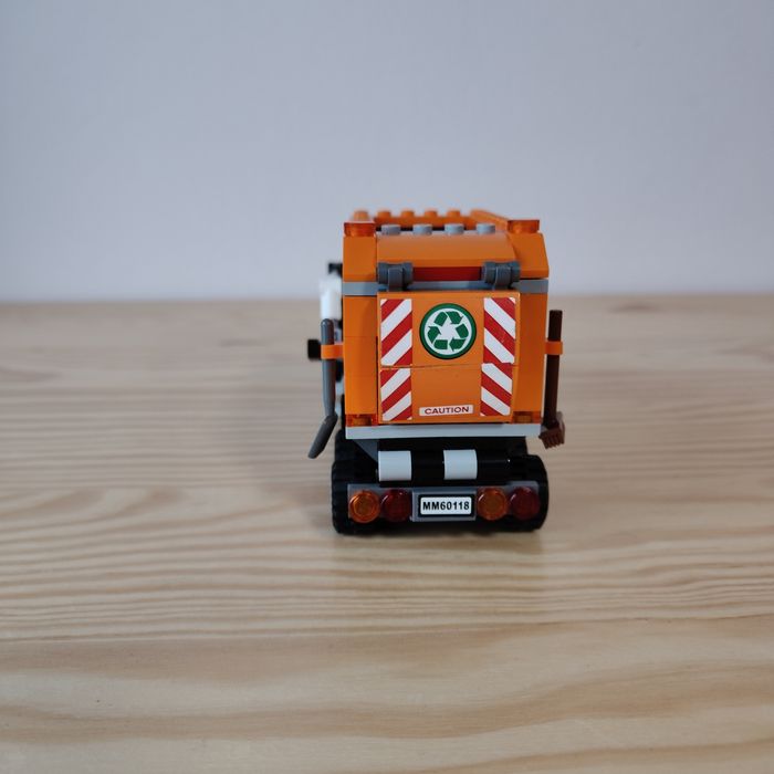 Śmieciarka lego 60118