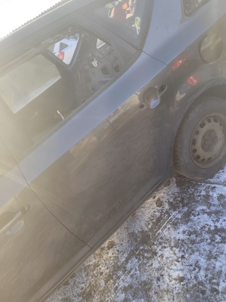 Drzwi kia cee'd 07-12r kombi
