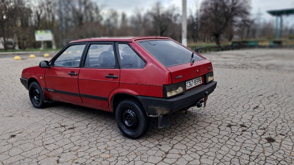 Продам ВАЗ 2109 .