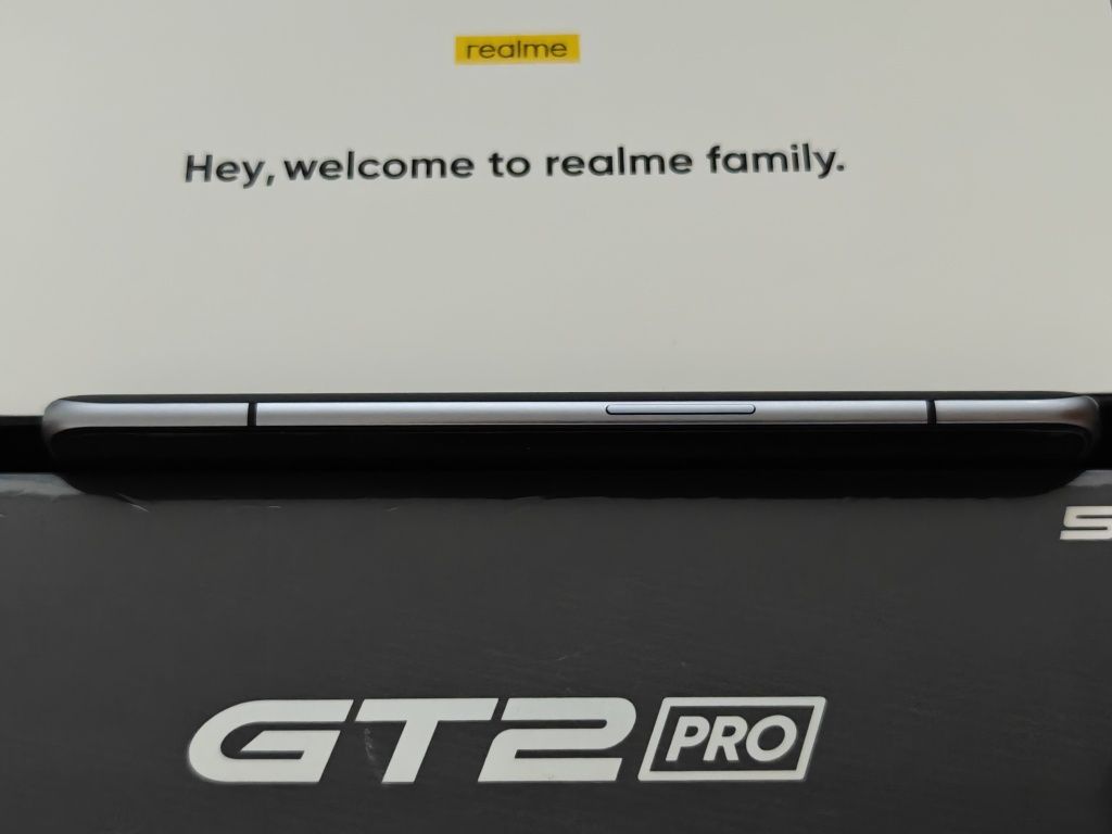 Продам Realme GT 2 Pro
