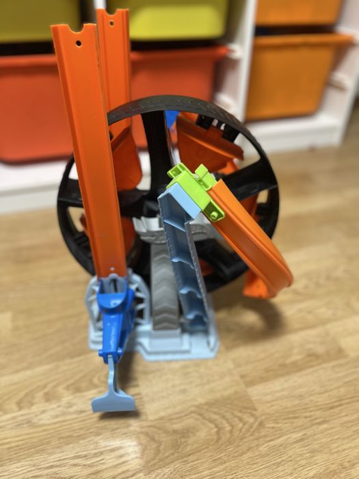 Колесо hot wheels (хот вілс) пускове колесо.