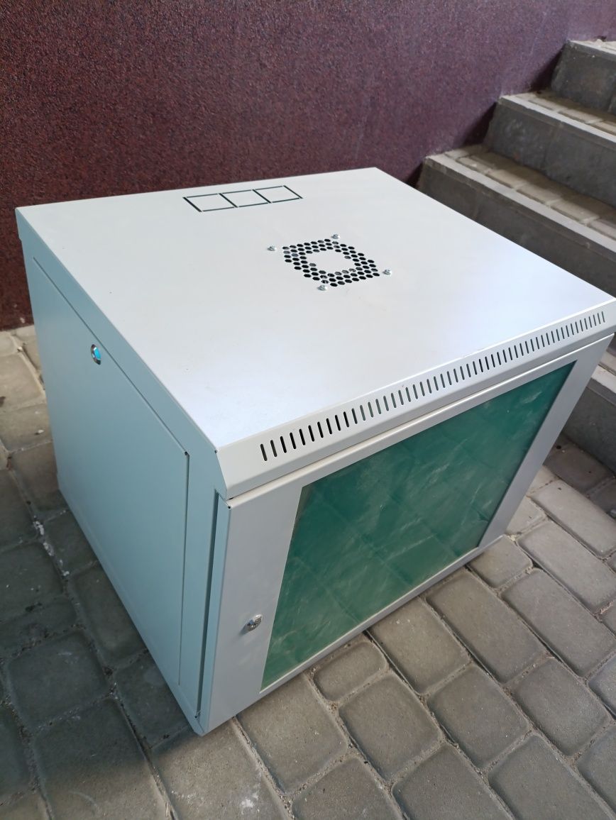 Серверна шафа, стійка 50х60х50 см