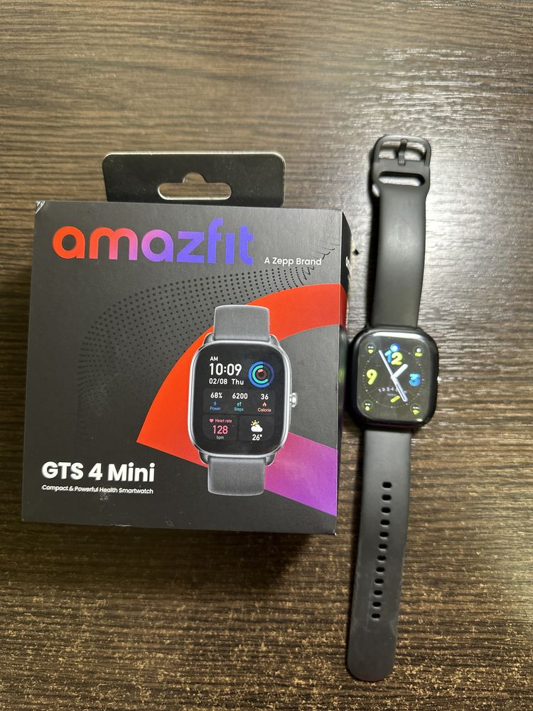 Часы Amazfit GTS 4 mini