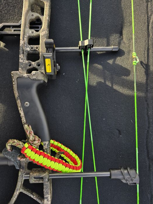 Łuk bloczkowy myśliwski BEAR Adapt RTH RH