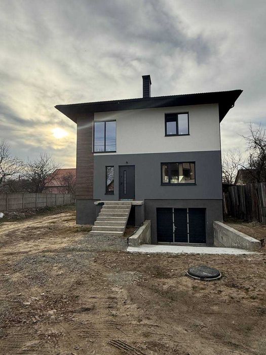 Будинок новобудова