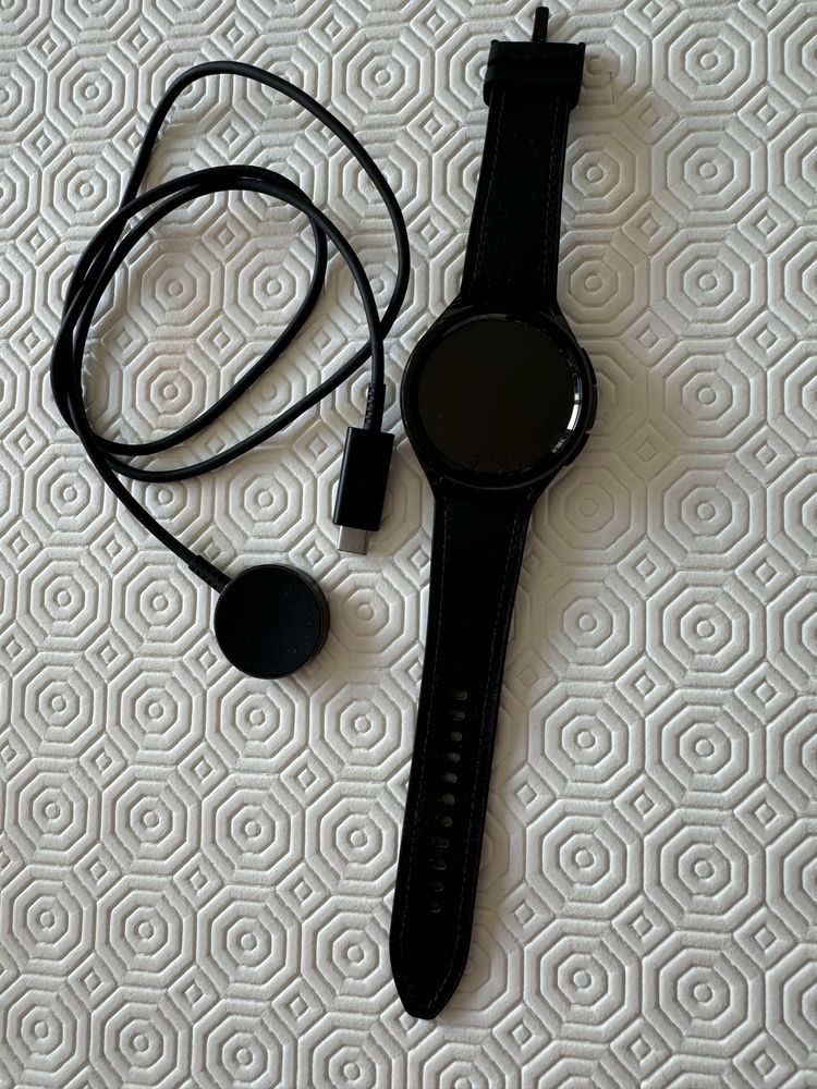 Samsung Galaxy Watch 6 - 47mm preto - com 1 ano de uso
